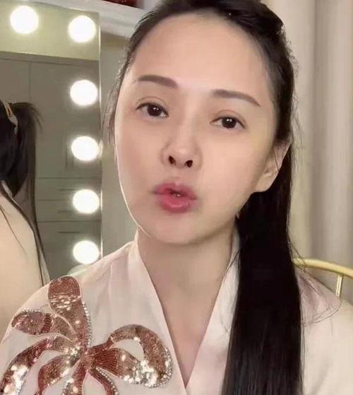 明星娱乐圈最新爆料直播,明星隐私大揭秘，直播现场惊现惊人内幕！